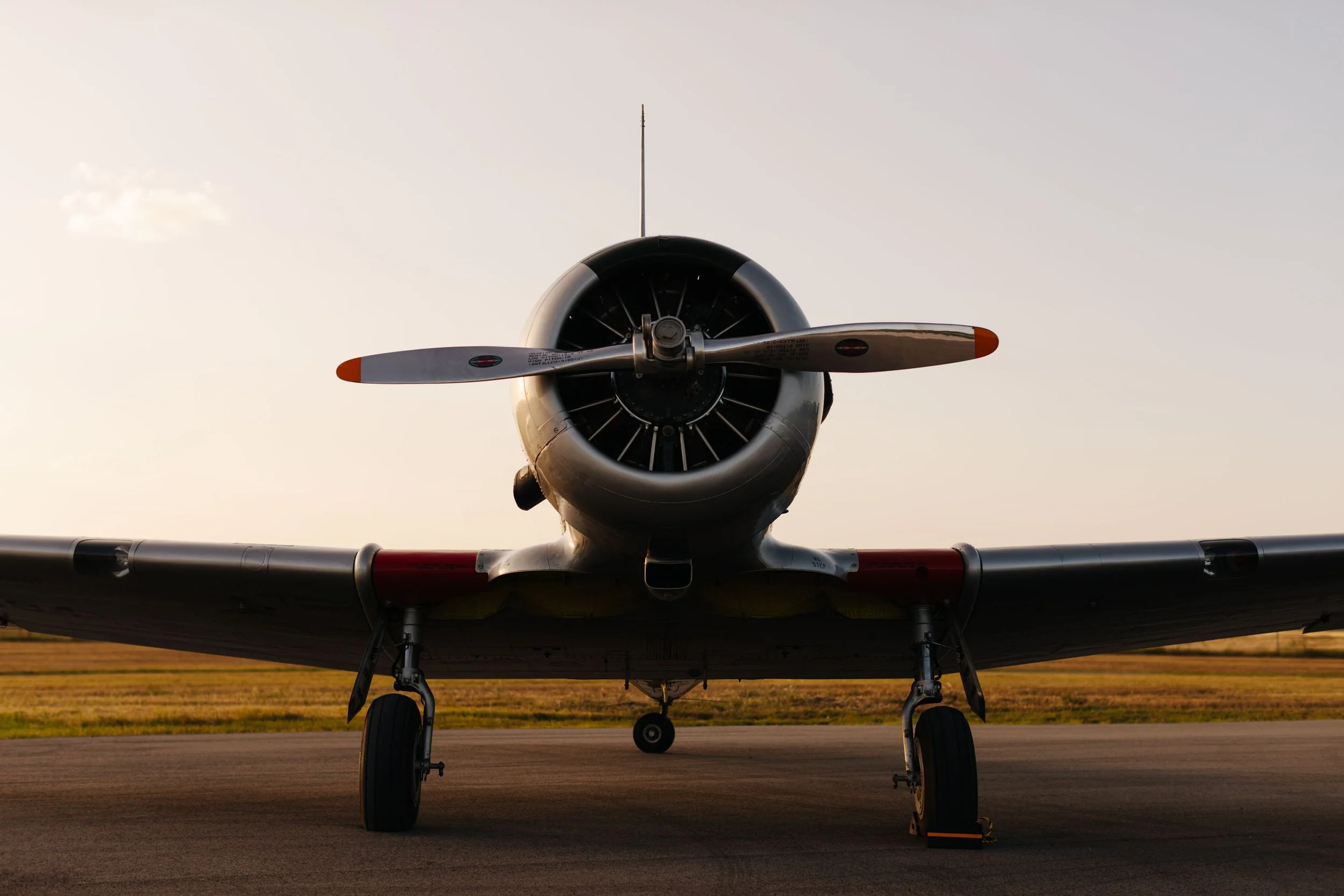 T-6 Texan — Lewis Air Legends